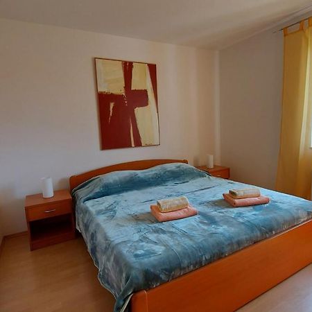 Apartman Roberta ลาบิน ภายนอก รูปภาพ