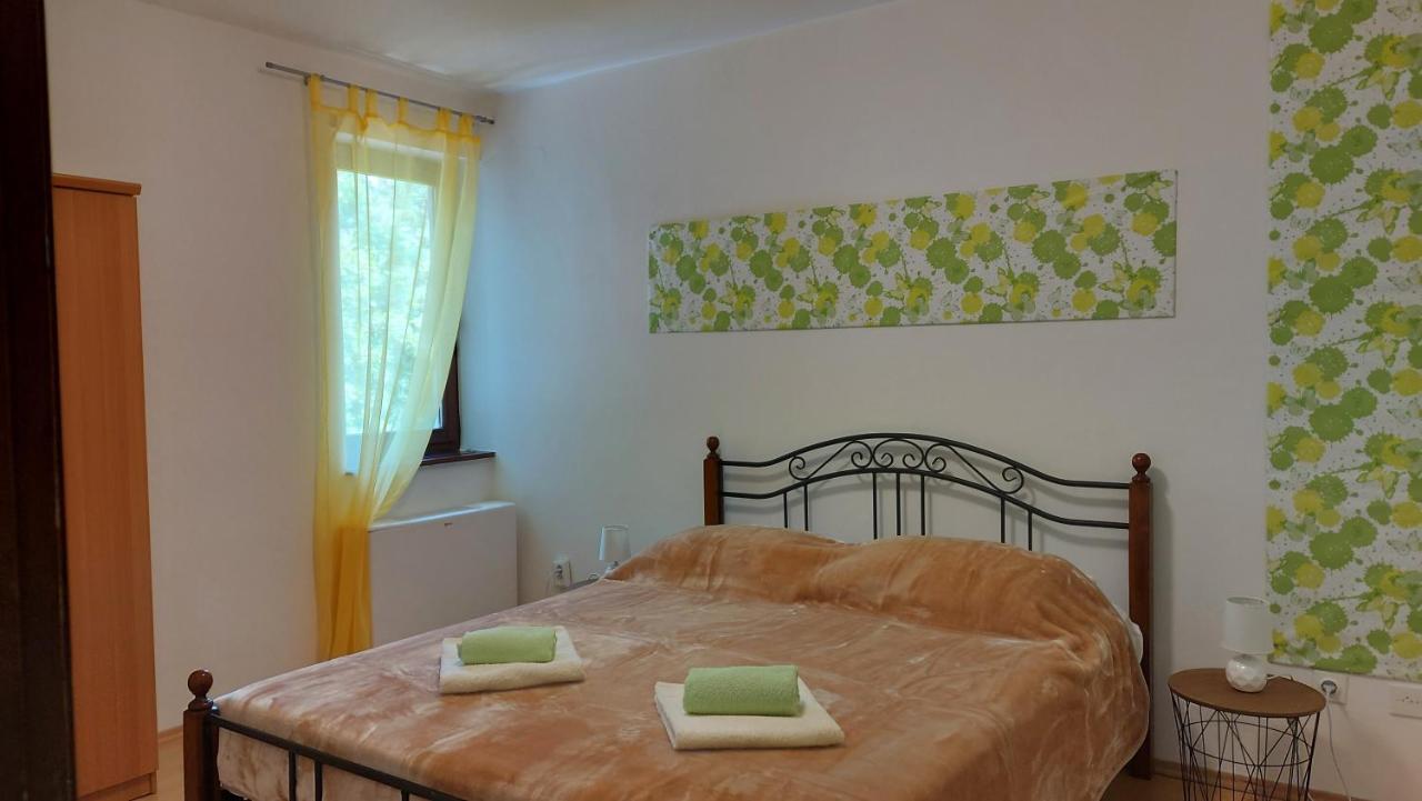 Apartman Roberta ลาบิน ภายนอก รูปภาพ